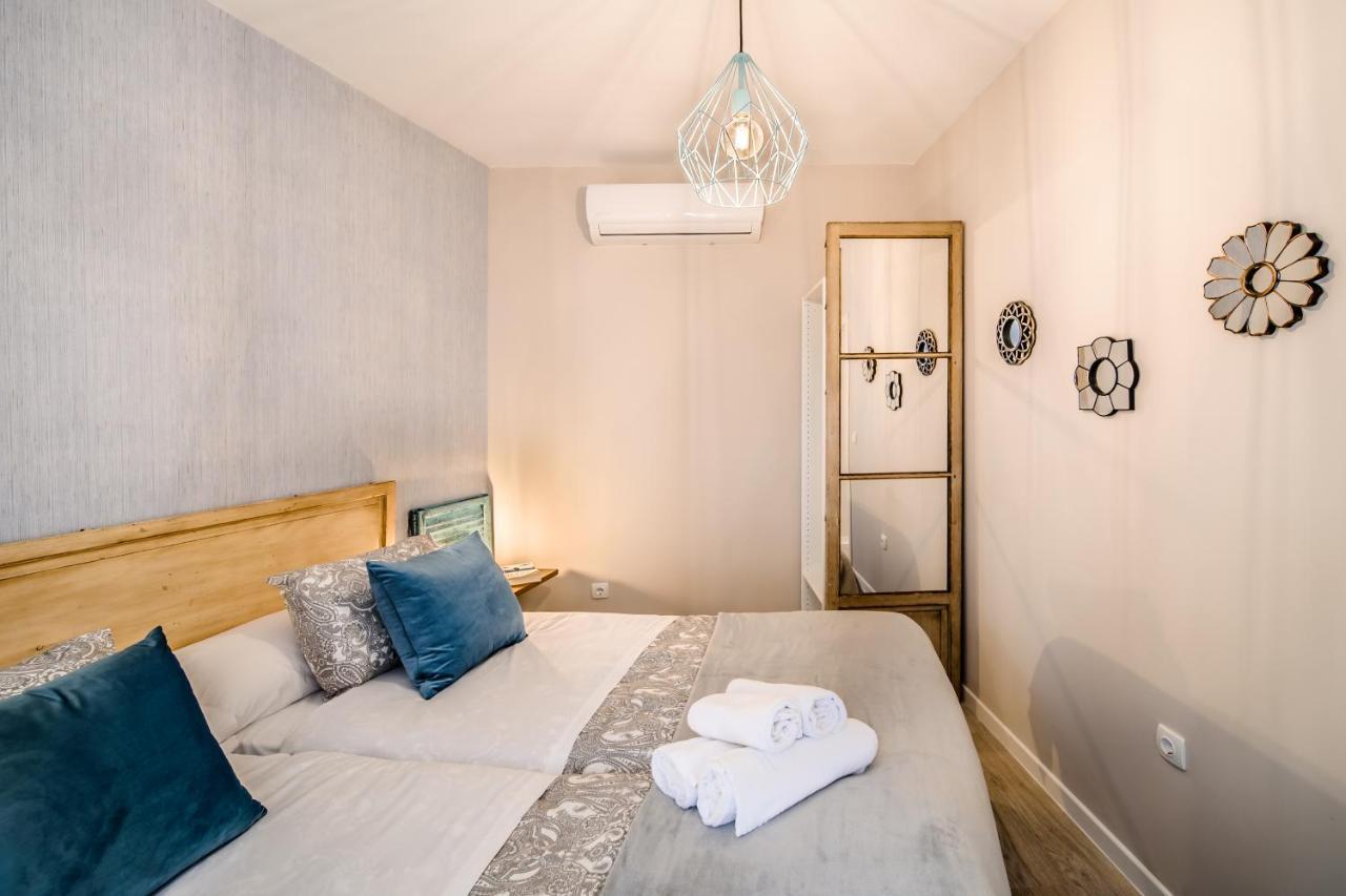 Apartamentos San Pedro Sevilla Eksteriør bilde