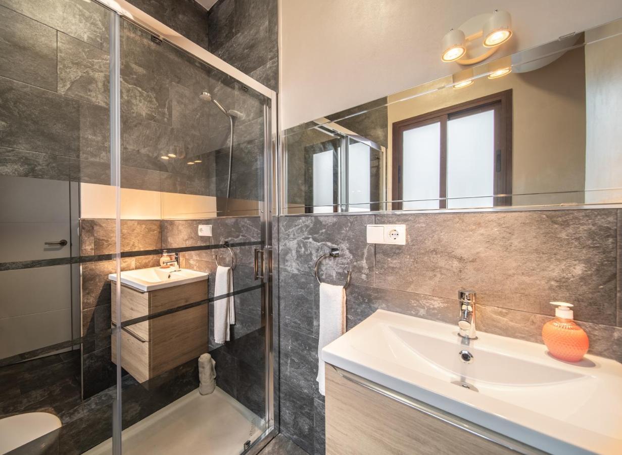Apartamentos San Pedro Sevilla Eksteriør bilde