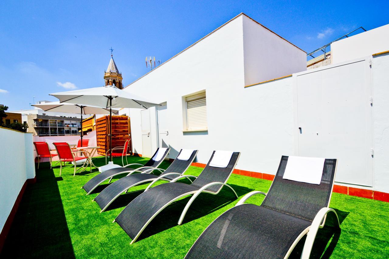 Apartamentos San Pedro Sevilla Eksteriør bilde